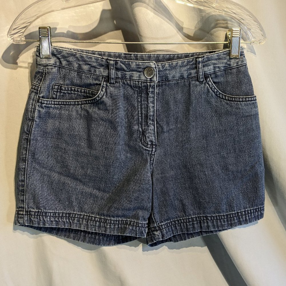 Petite Sophisticate Shorts, RARE! Size 2! Soft Chambray! EUC!